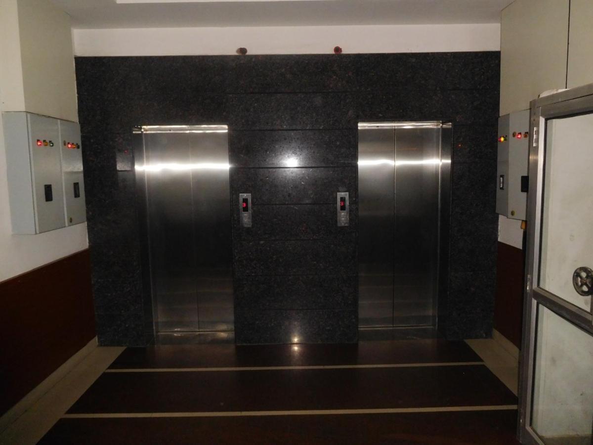 Kartikay Hotel Hisar ภายนอก รูปภาพ