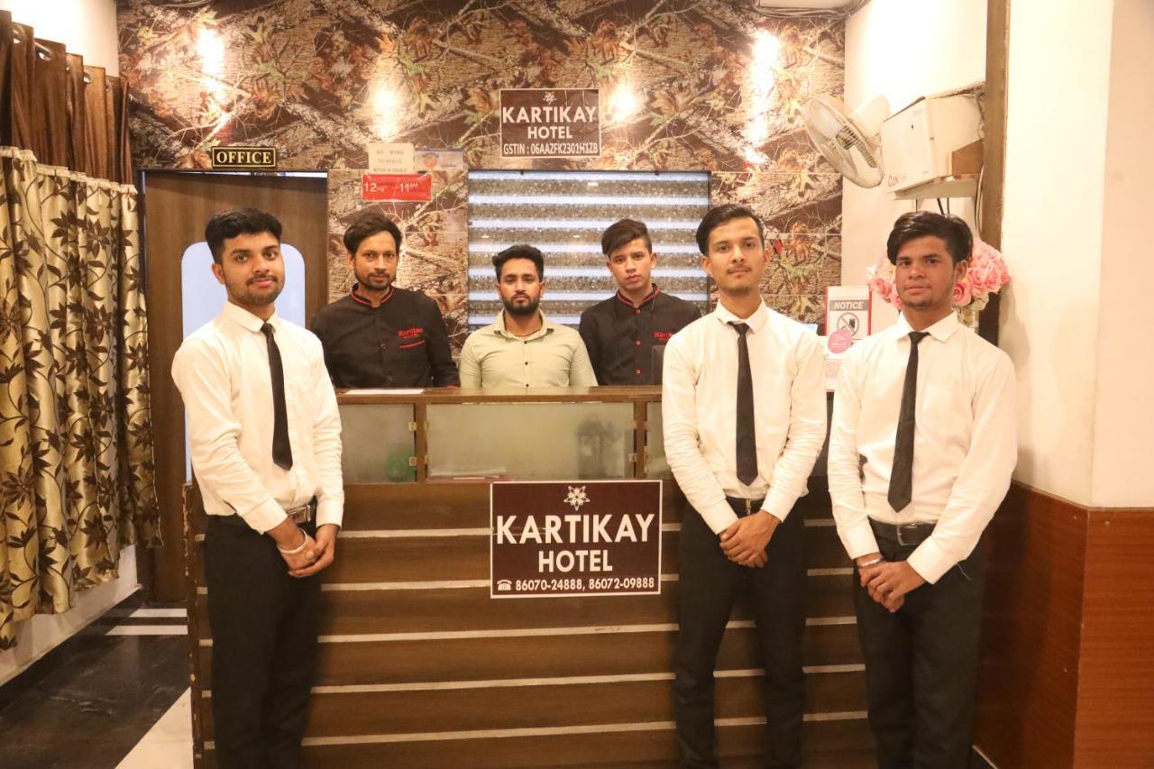 Kartikay Hotel Hisar ภายนอก รูปภาพ